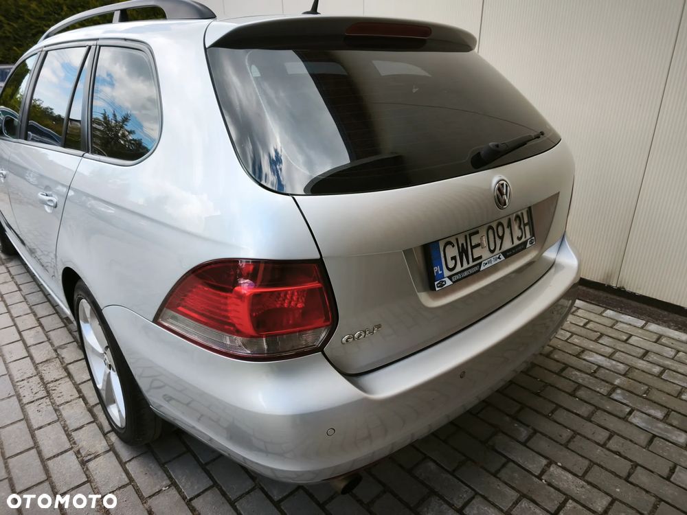 Volkswagen Golf 1.6 TDI Comfortline DSG - 4