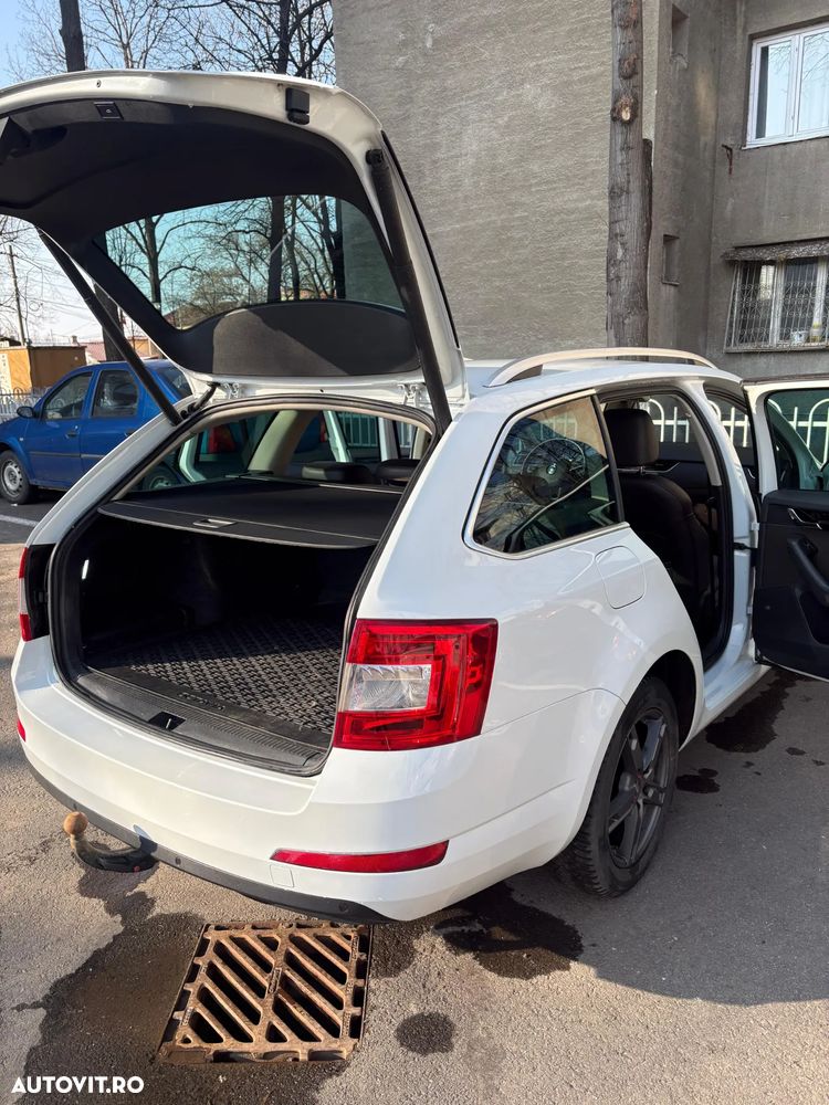 Skoda Octavia 2.0 TDI Laurin & Klement - 6