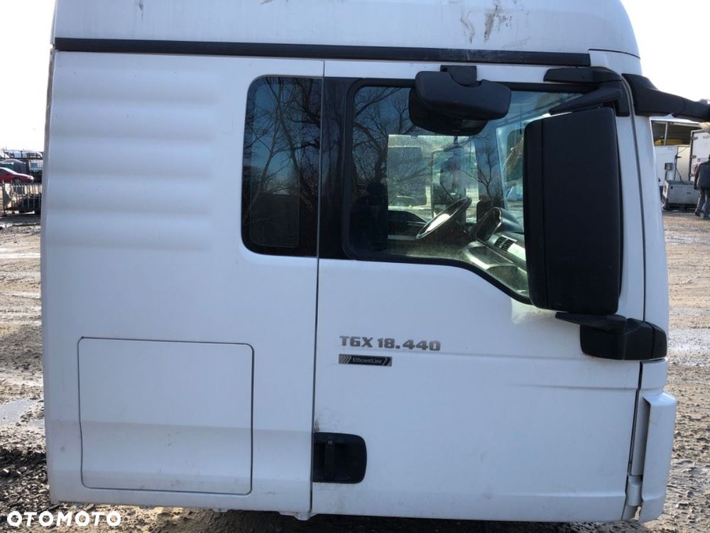 KABINA KOMPLETNA  MAN TGX I 2006 - 2022 18.440 324 kW [441 KM] 4x2 2012 EURO 6 XLX BRUTTO - 3