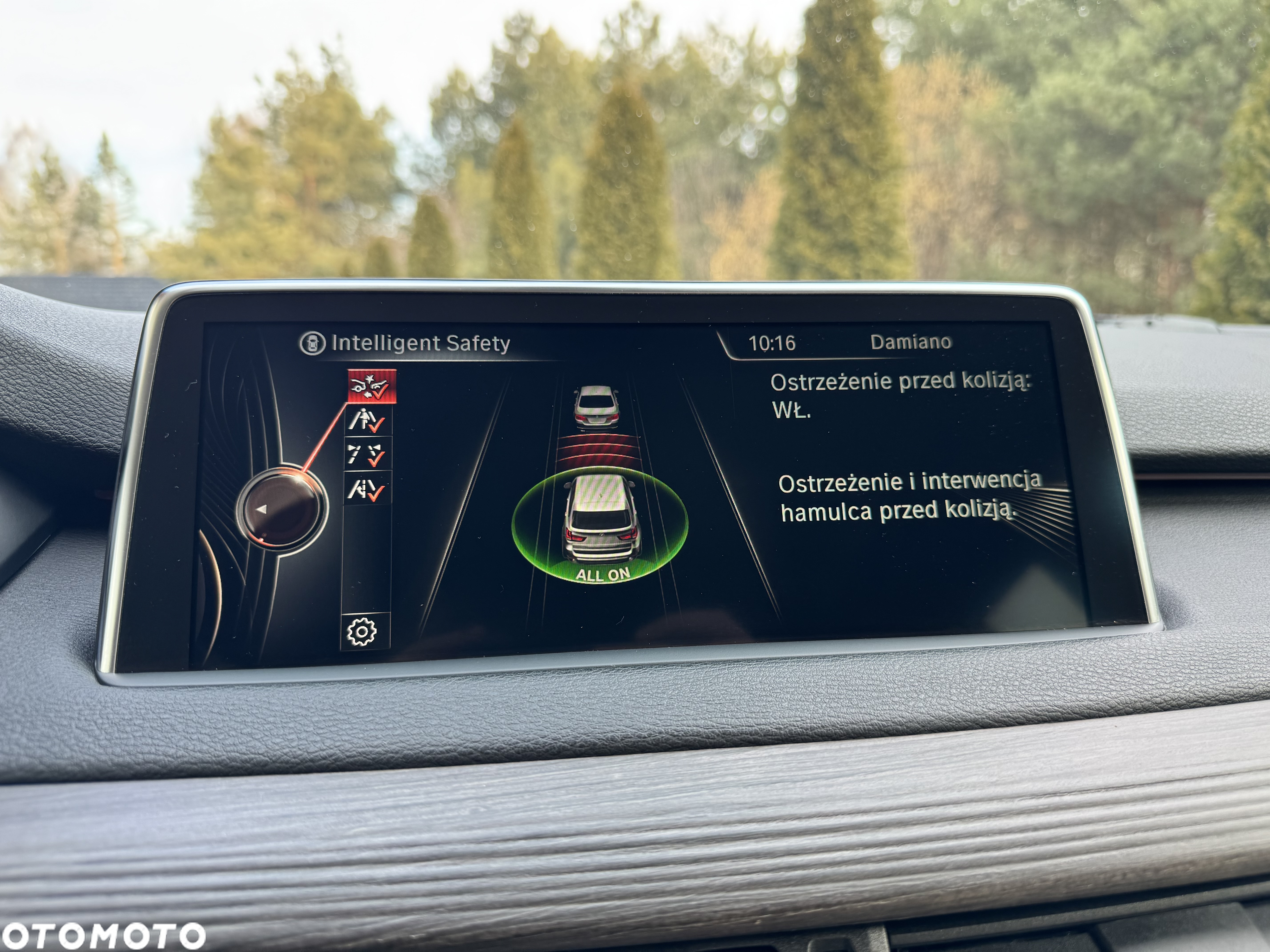 BMW X5 xDrive35i - 16