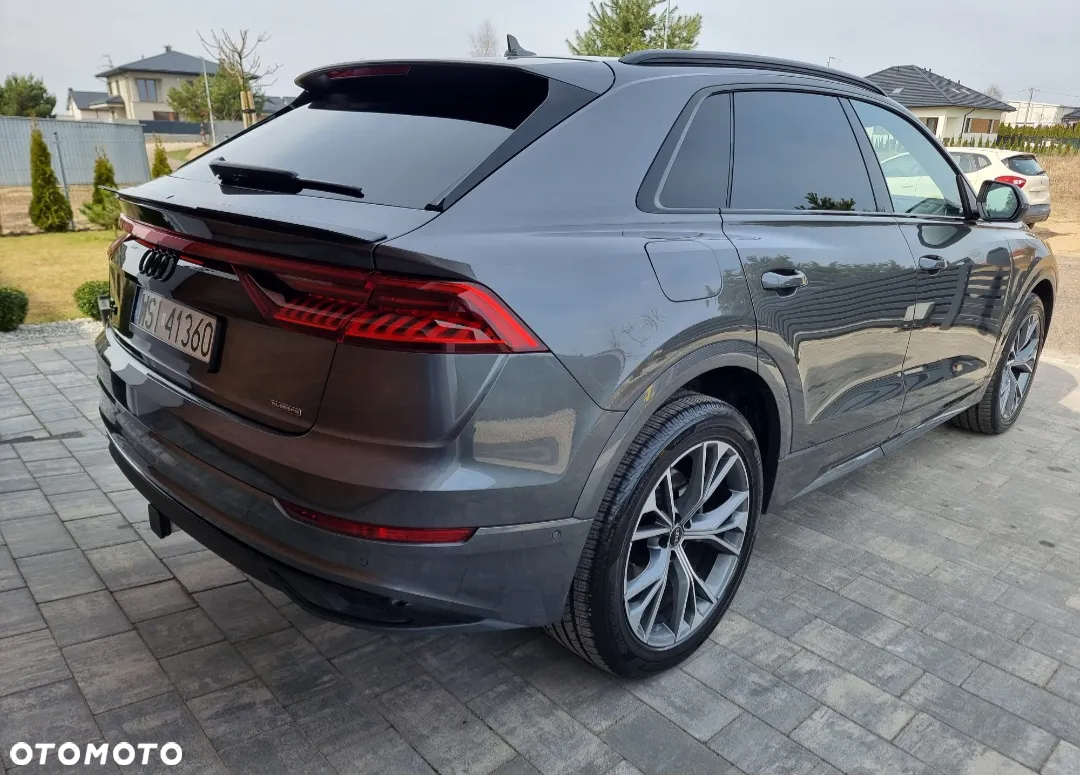 Audi Q8 55 TFSI quattro tiptronic - 7
