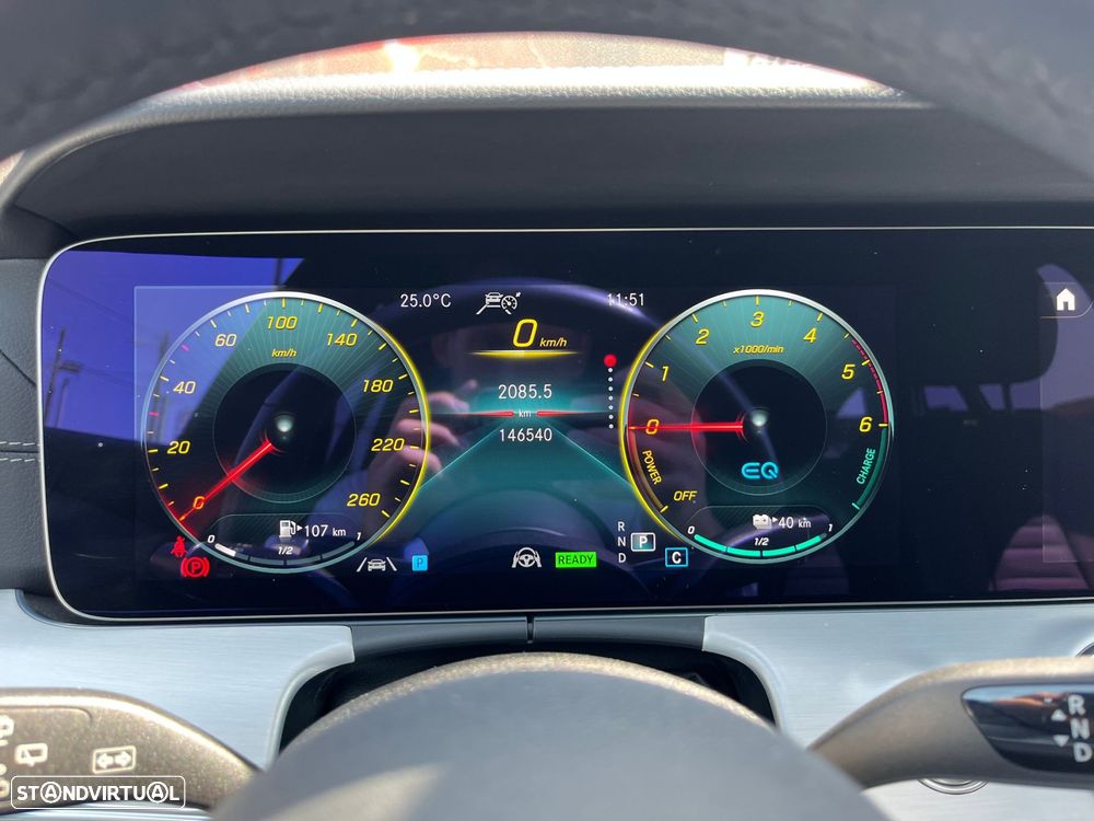 Mercedes-Benz E 300 de 9G-TRONIC AMG Line - 26