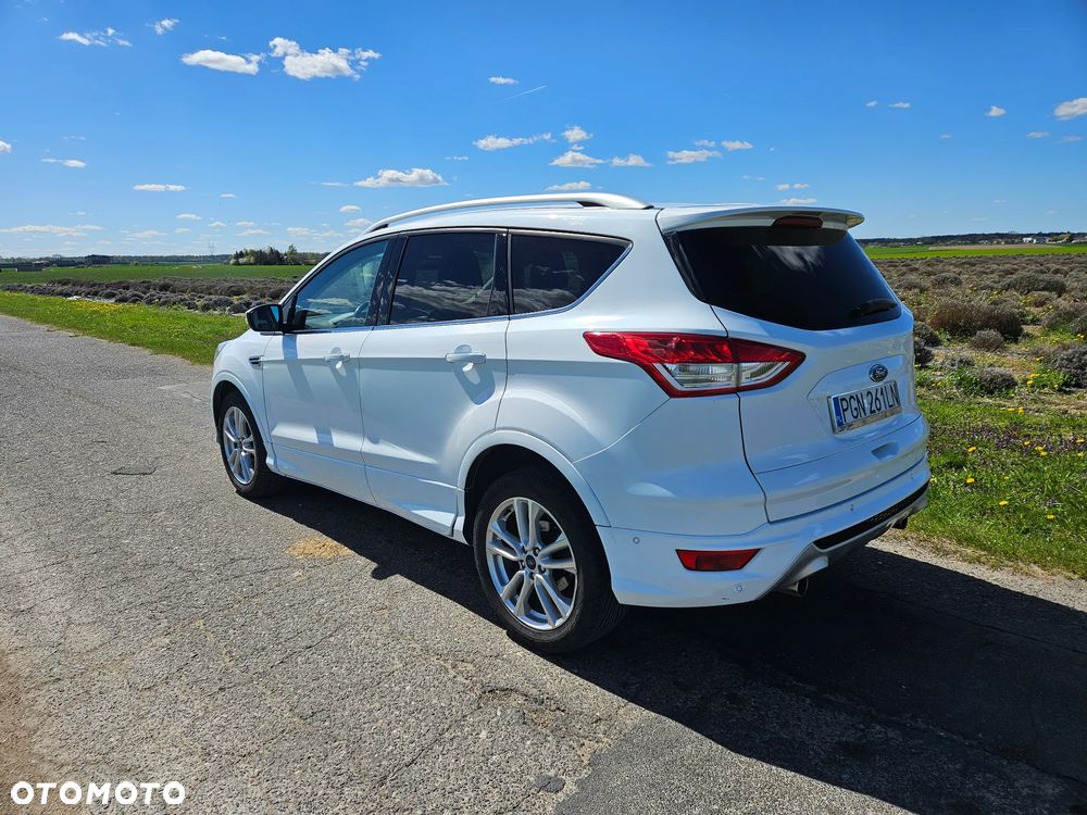 Ford Kuga 2.0 TDCi 4x2 Titanium - 2