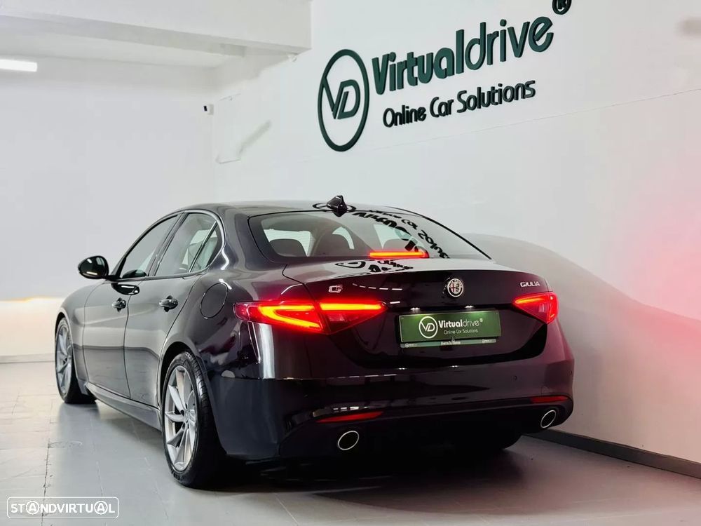Alfa Romeo Giulia 2.2 D Super - 17