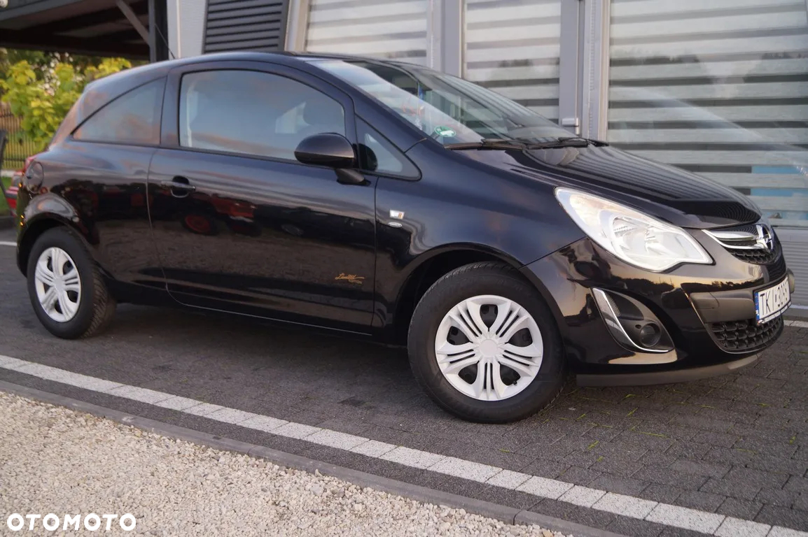 Opel Corsa 1.2 Essentia - 33