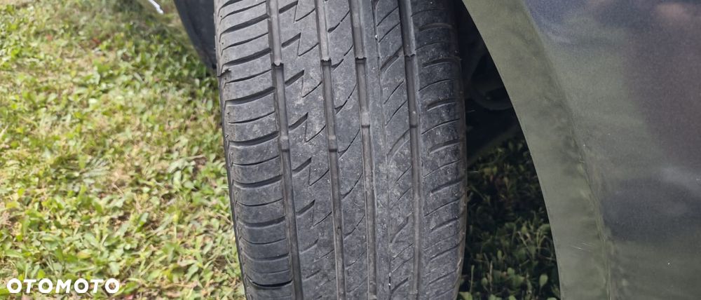 Ford Fiesta 1.3 - 16