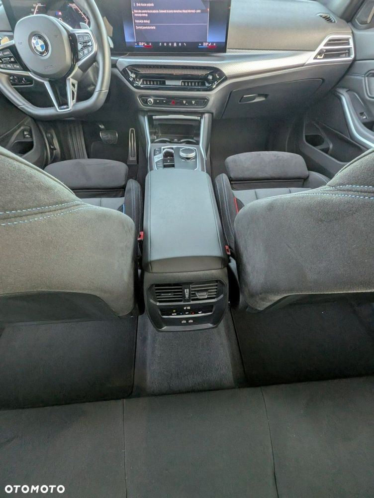 BMW Seria 3 330i xDrive M Sport - 14