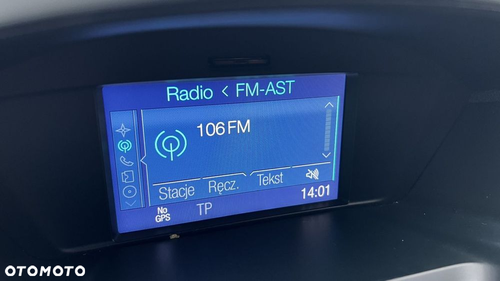 Ford Grand C-MAX - 34