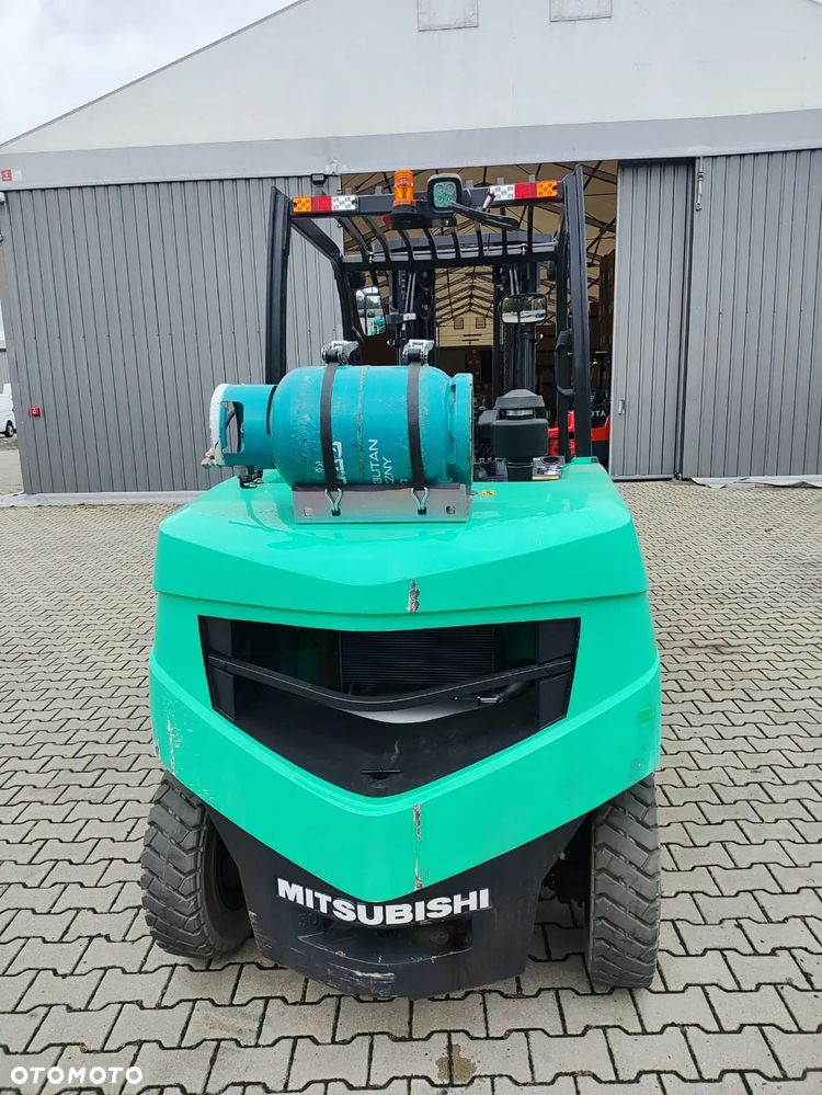 Mitsubishi FG50N3 - 5