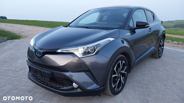 Toyota C-HR Hybrid Style