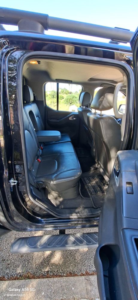 Nissan Navara 3.0 dCi V6 CD LE AT 4WD - 17