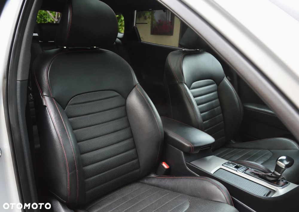 Kia Optima - 30