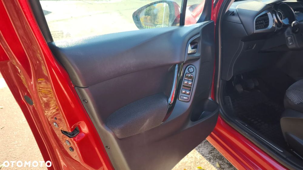 Citroën C3 1.2 PureTech Exclusive - 10