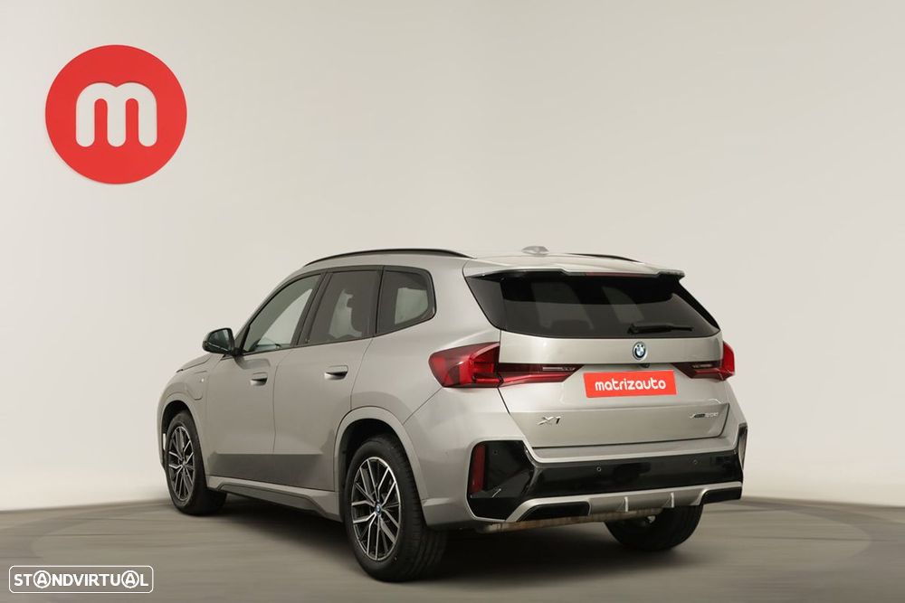 BMW X1 xDrive25e Pack Desportivo M - 3