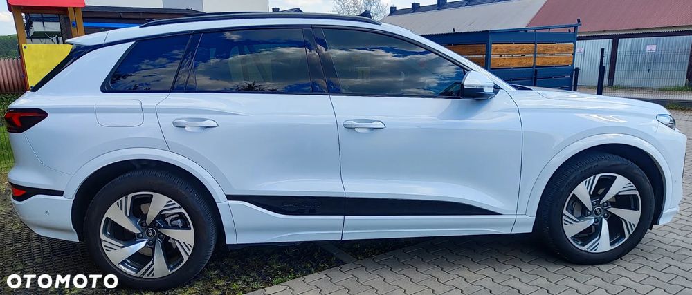 Audi Q6 e-tron - 8