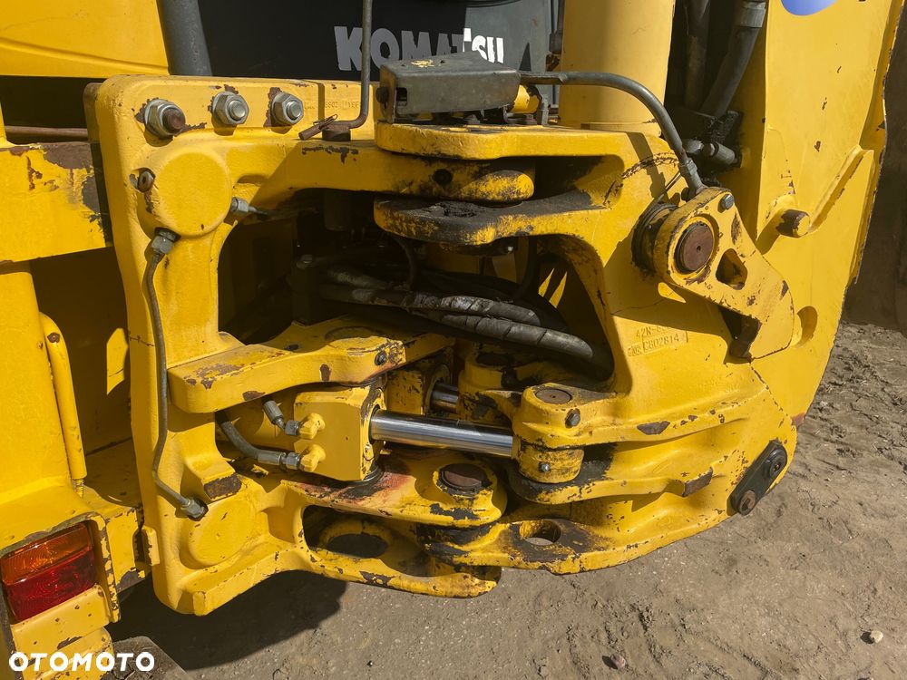 Komatsu WB97S-5E0 - 7