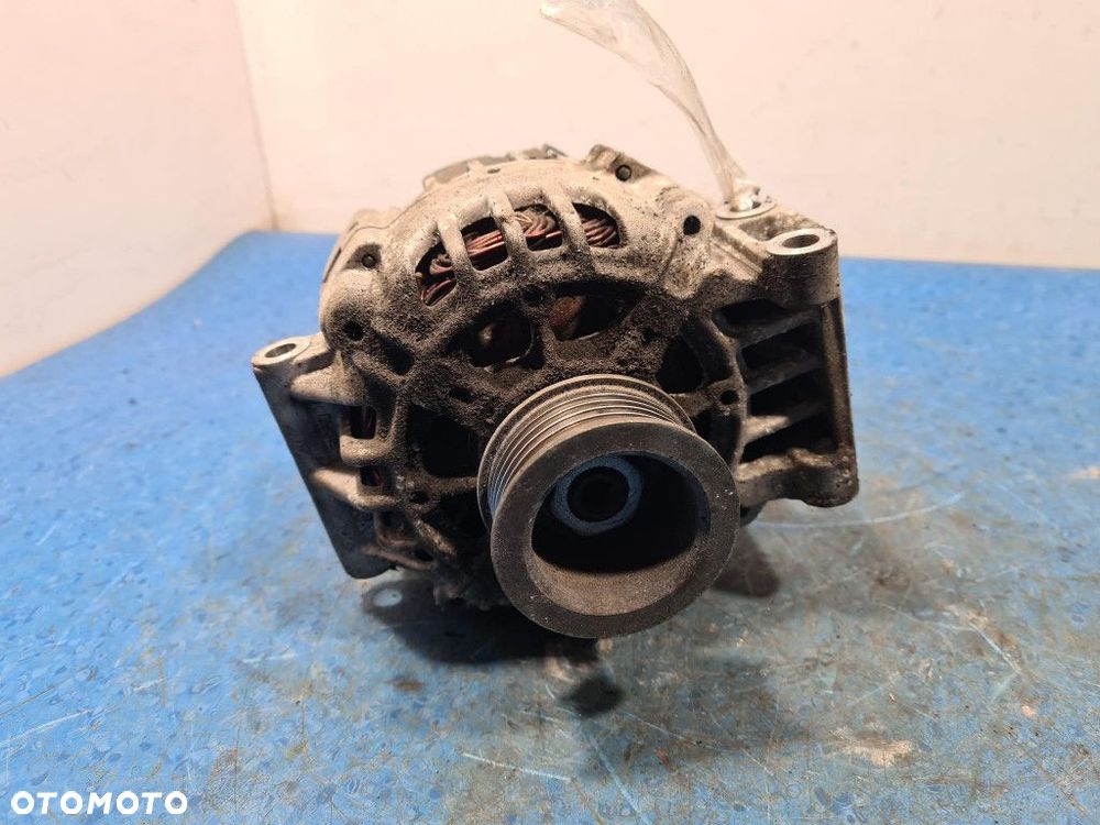 RENAULT MEGANE SCENIC RX4 2.0B  ALTERNATOR 8200019706 - 9