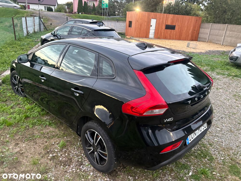 Volvo V40 D2 Drive-E SCR Momentum - 10