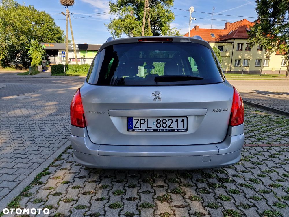 Peugeot 308 2011 photo 4