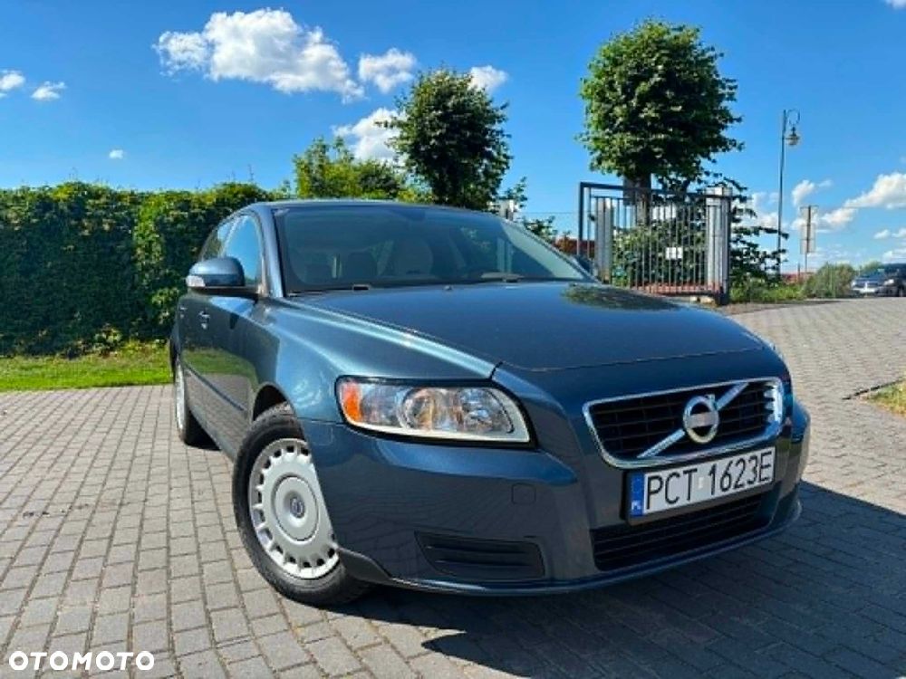Volvo V50 - 4