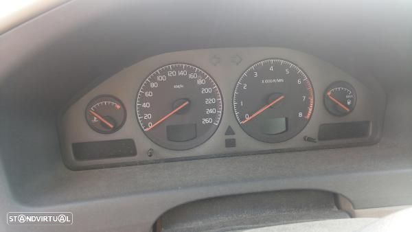 Para peças VOLVO V70 II (SW) - 6