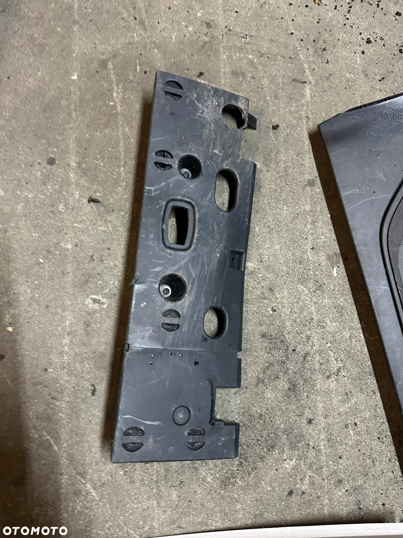 Mercedes 447 VITO V klasa słupek b D  plastik próg plastikowy - 5