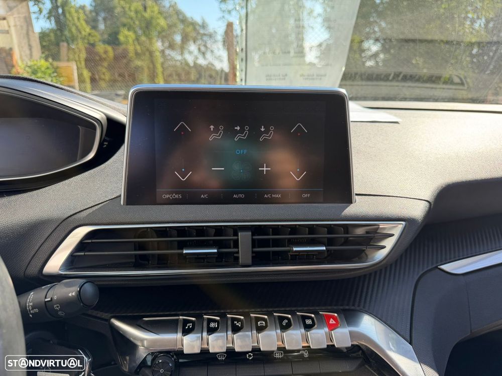 Peugeot 3008 1.2 PureTech Active Pack - 39