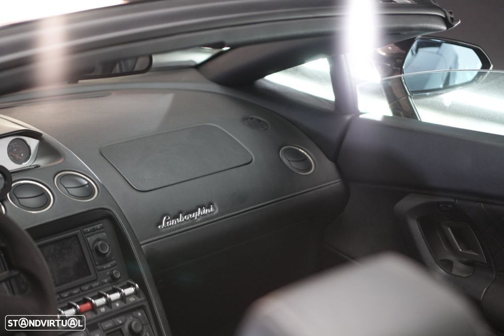 Lamborghini Gallardo LP560-4 Spyder E-Gear - 13
