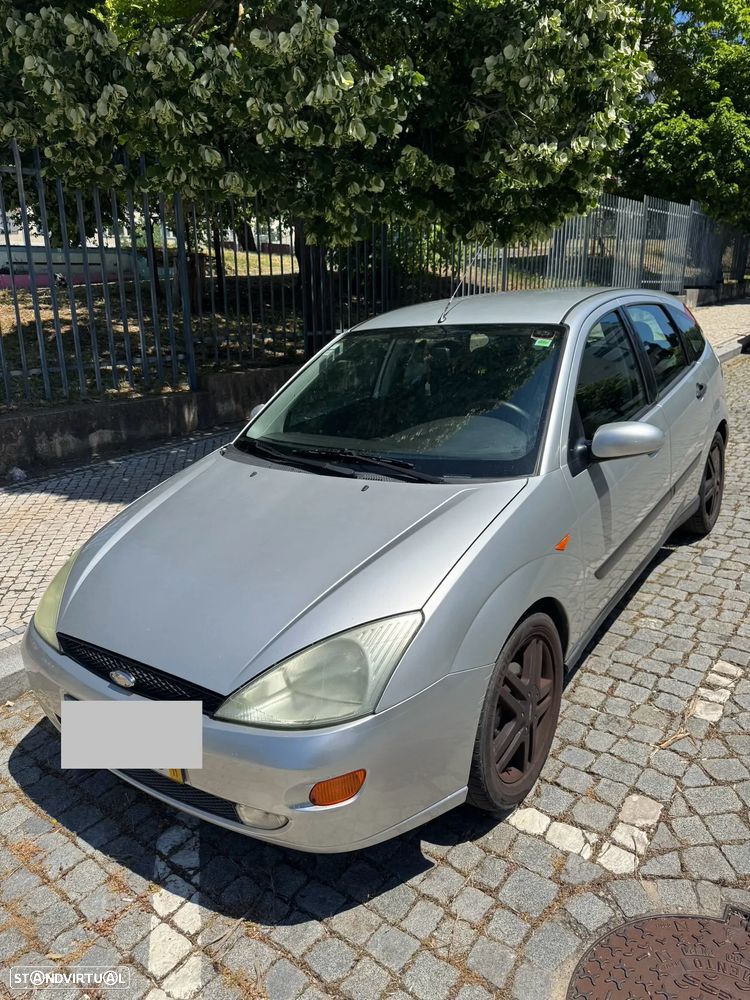 Ford Focus - 1