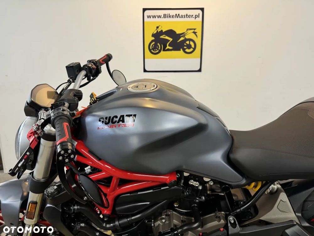 Ducati Monster - 20