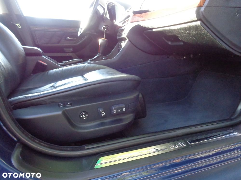 BMW Seria 5 - 26