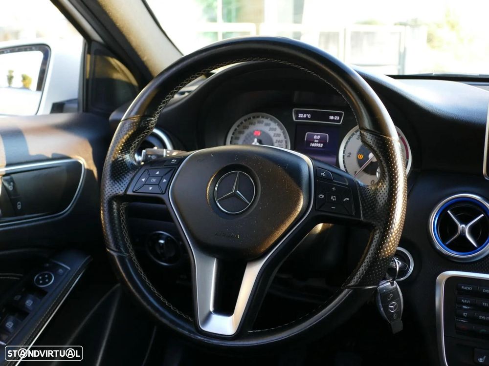 Mercedes-Benz A 180 CDI BlueEFFICIENCY Edition - 35