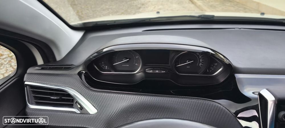Peugeot 2008 1.6 BlueHDi Crossway - 2