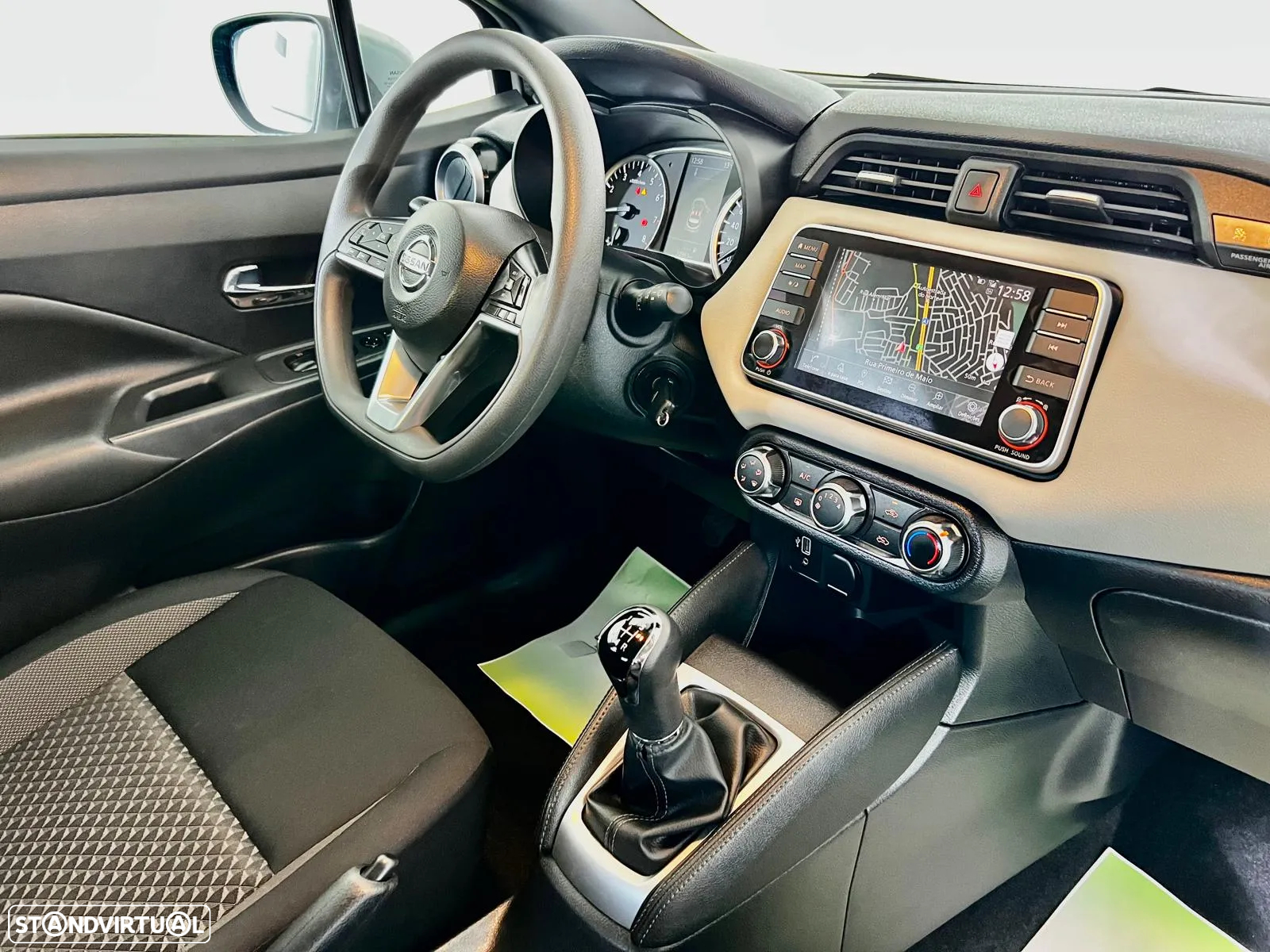 Nissan Micra 1.0 IG-T Acenta - 11