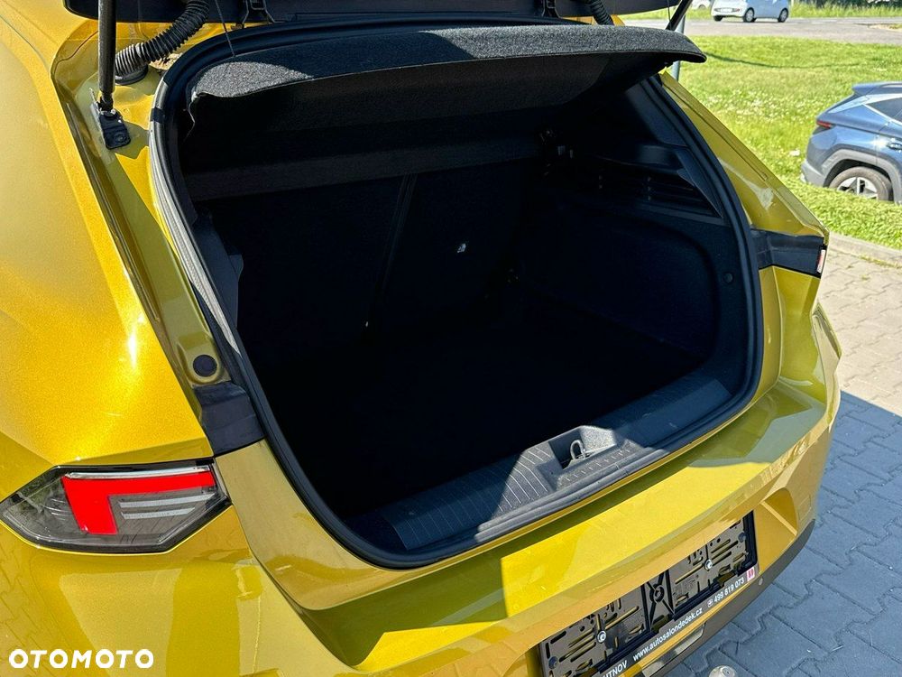 Opel Astra 1.2 Turbo Edition - 15