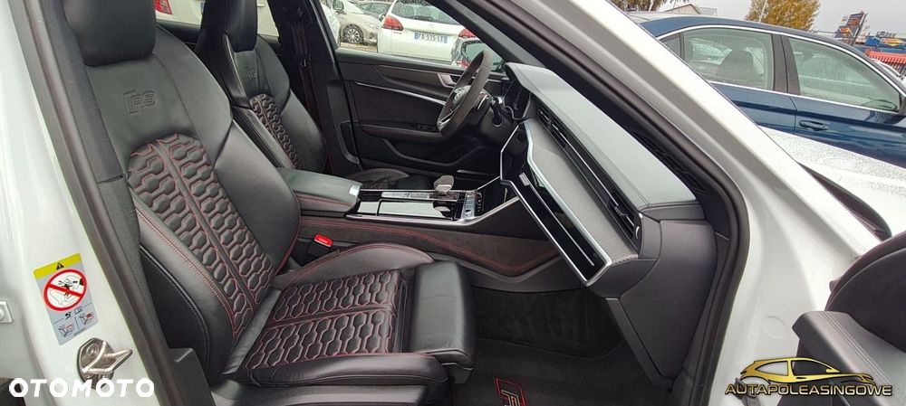 Audi RS6 Avant - 24