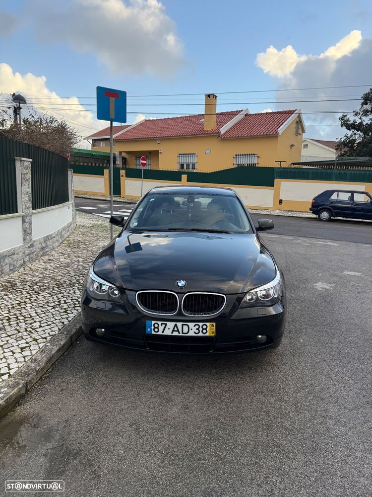 BMW 525 Xi - 2