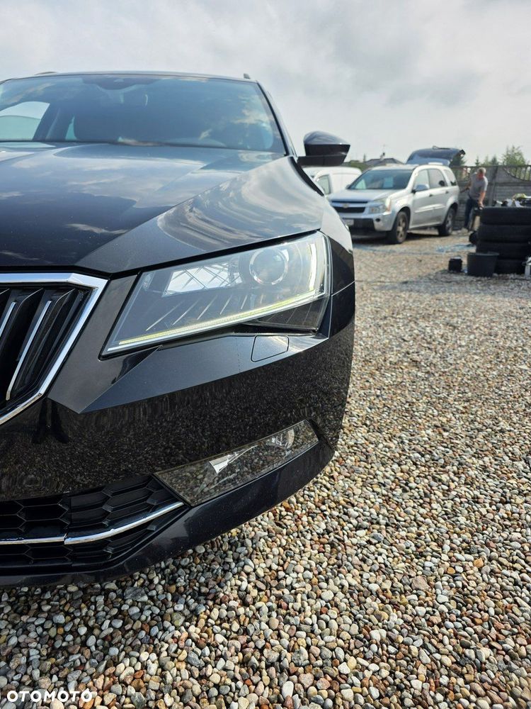 Skoda Superb 2.0 TDI SCR 4x4 Ambition DSG - 4