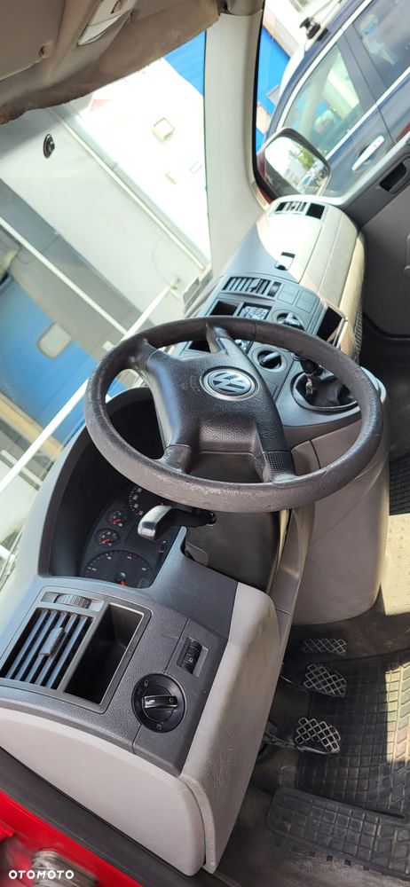 Volkswagen T5 - 8