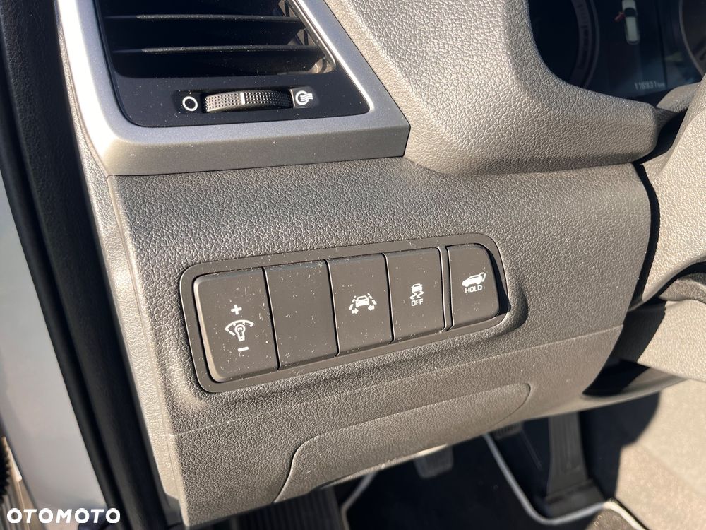 Hyundai Tucson 1.6 Turbo 4WD Advantage - 11