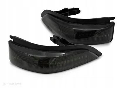 MIGACZE LUSTEREK TOYOTA YARIS III 11-19 SMOKE LED - 1