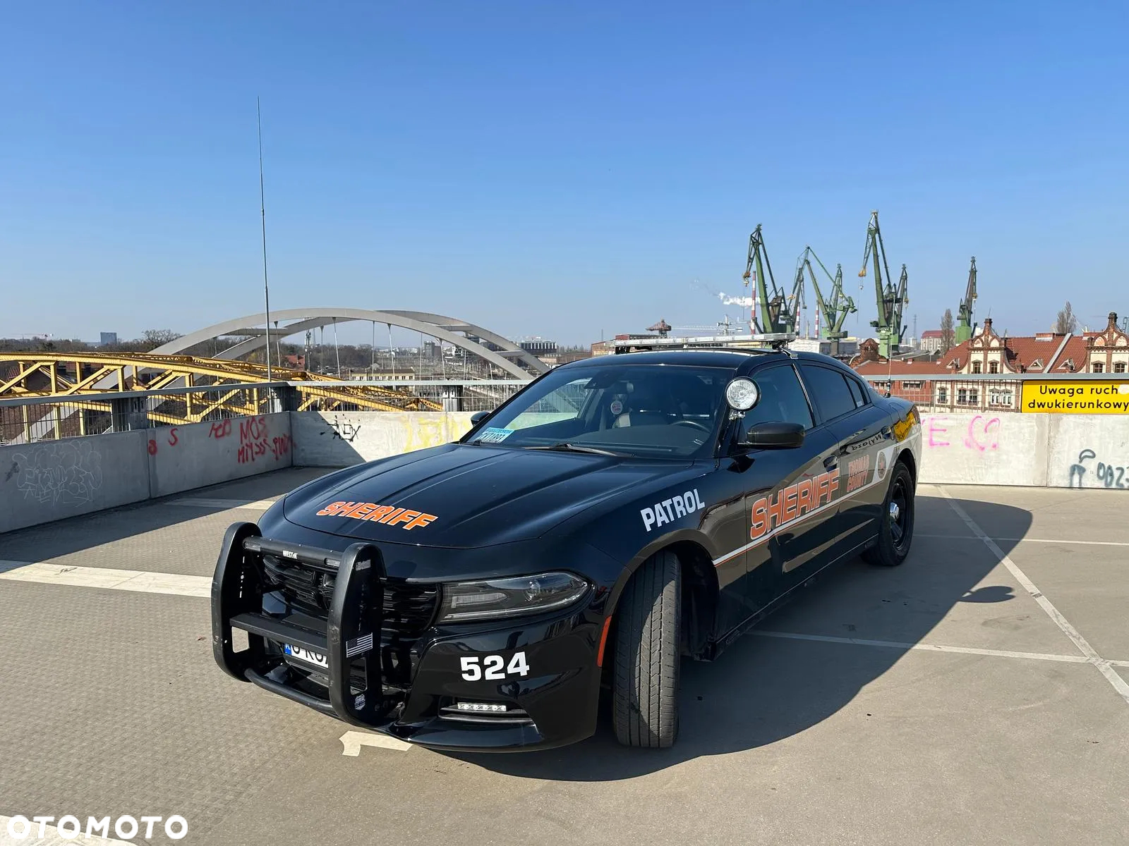 Dodge Charger - 4