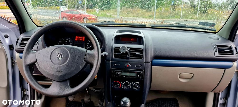 Renault Clio 1.2 16V Confort Dynamique - 15
