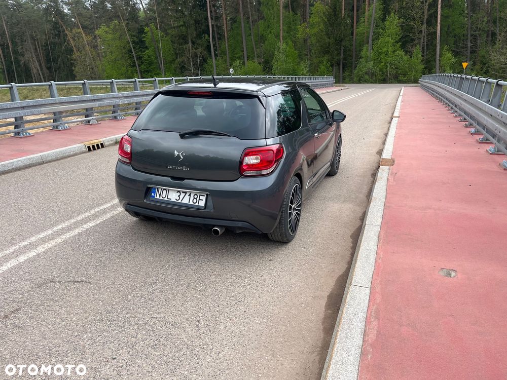 Citroën DS3 e-HDi 90 FAP SoChic - 8