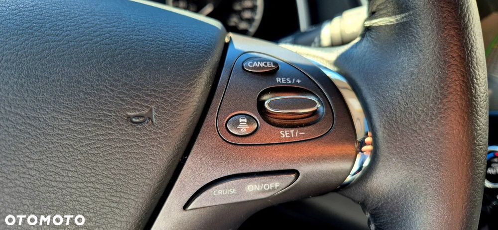 Nissan Murano 3.5 V6 Premium - 13