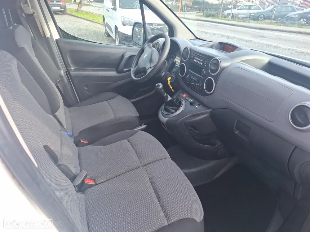 Peugeot PARTNER 1.6HDI 3LUGARES NACINAL - 3