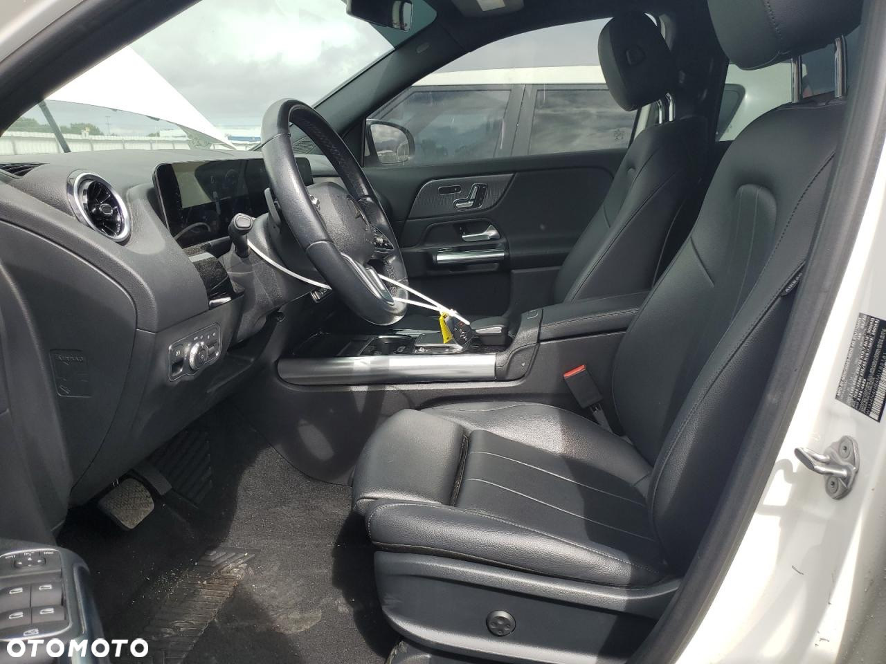 Mercedes-Benz GLA 250 8G-DCT - 7