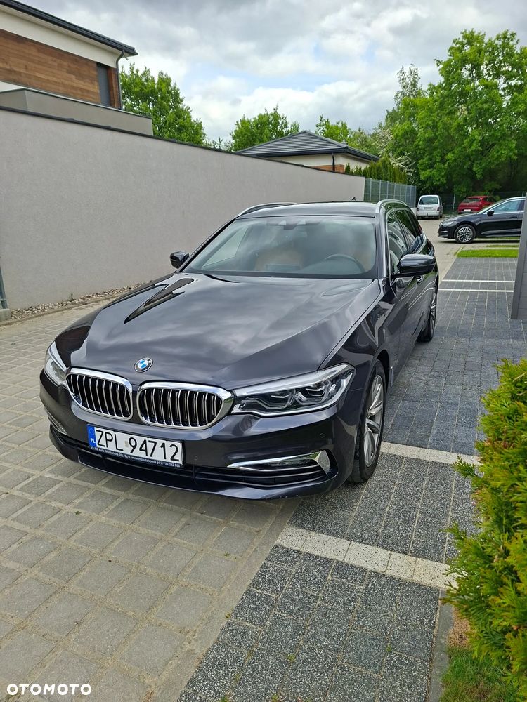 BMW Seria 5 520d Luxury Line sport - 10