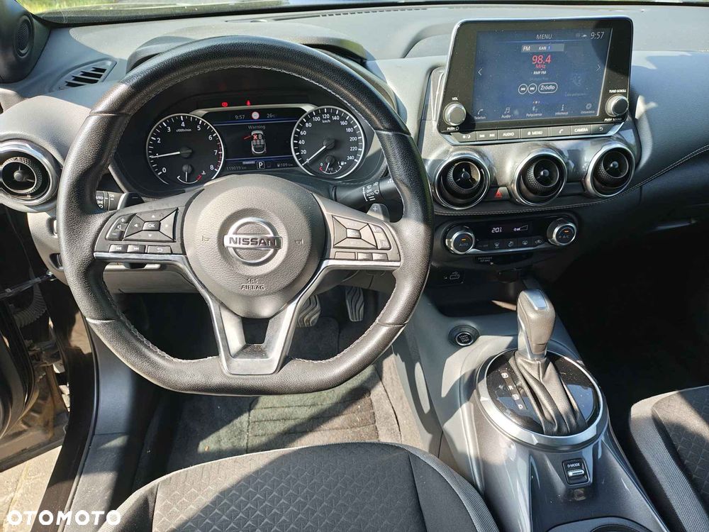 Nissan Juke 1.0 DIG-T N-Connecta DCT - 5