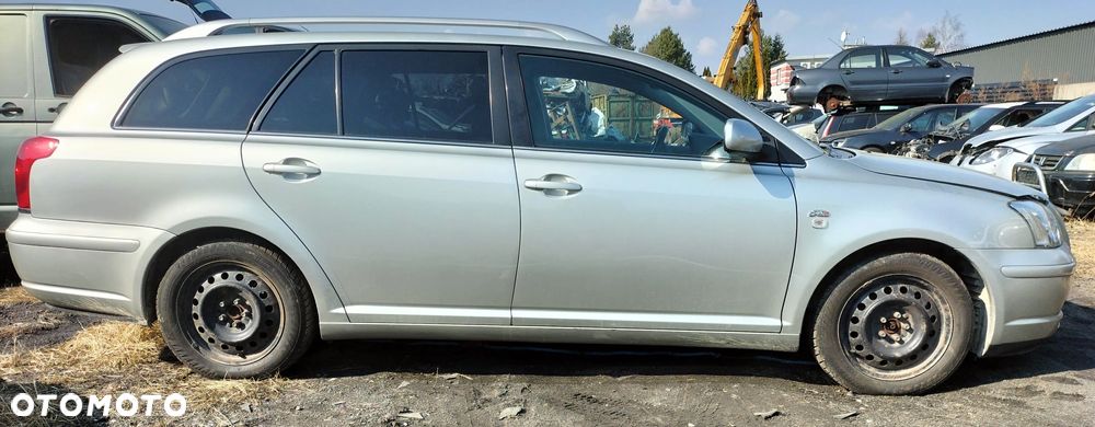 TOYOTA AVENSIS T25 KOMBI  KOD 1C0 KLAPA TYŁ TYLNA ZDERZAK KIEROWNICA AIRBAG KLAPA ZDERZAK MASKA DRZWI BŁOTNIK SZYBA LUSTERKO LAMPA LICZNIK SILNIK SKRZYNIA CAŁY NA CZĘŚCI - 4